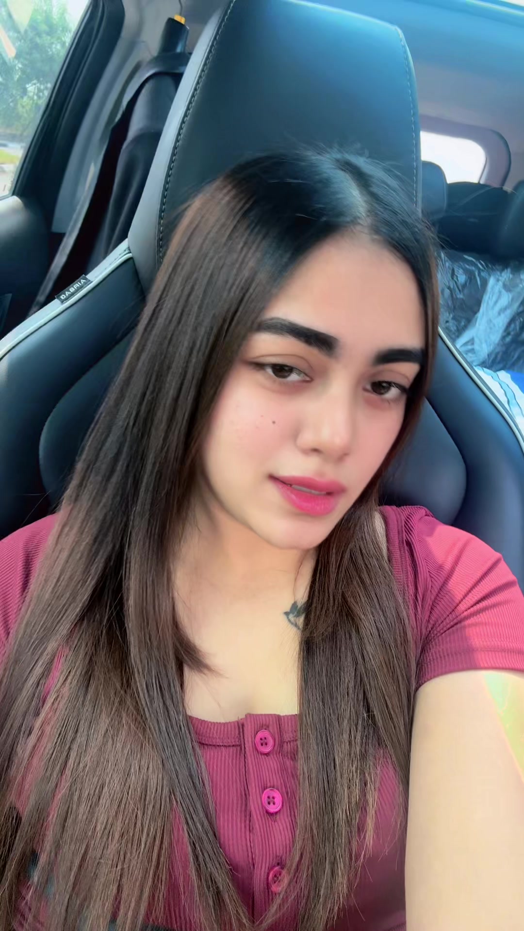 @Vishalini Devi🦋🕊️