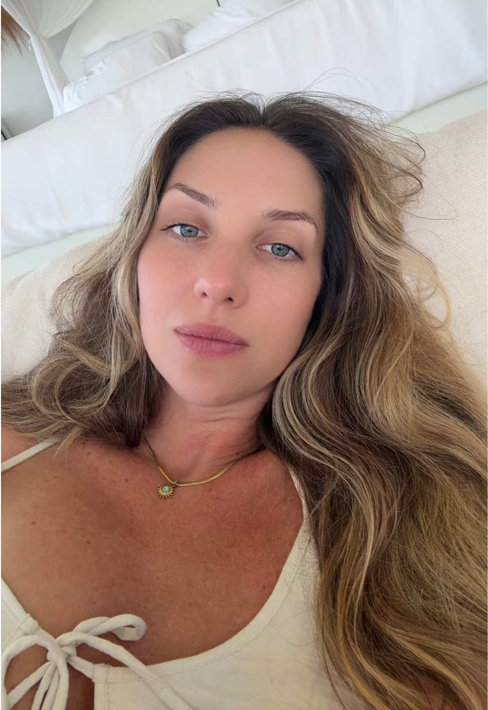 @desjuniverr