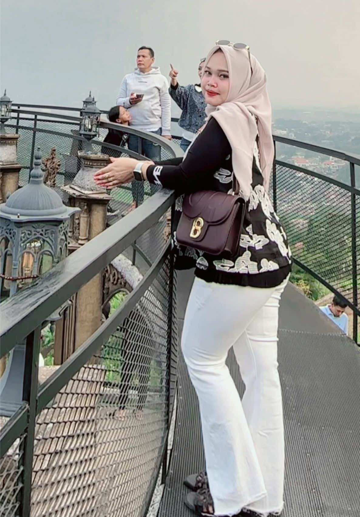 @Mama Raffasya