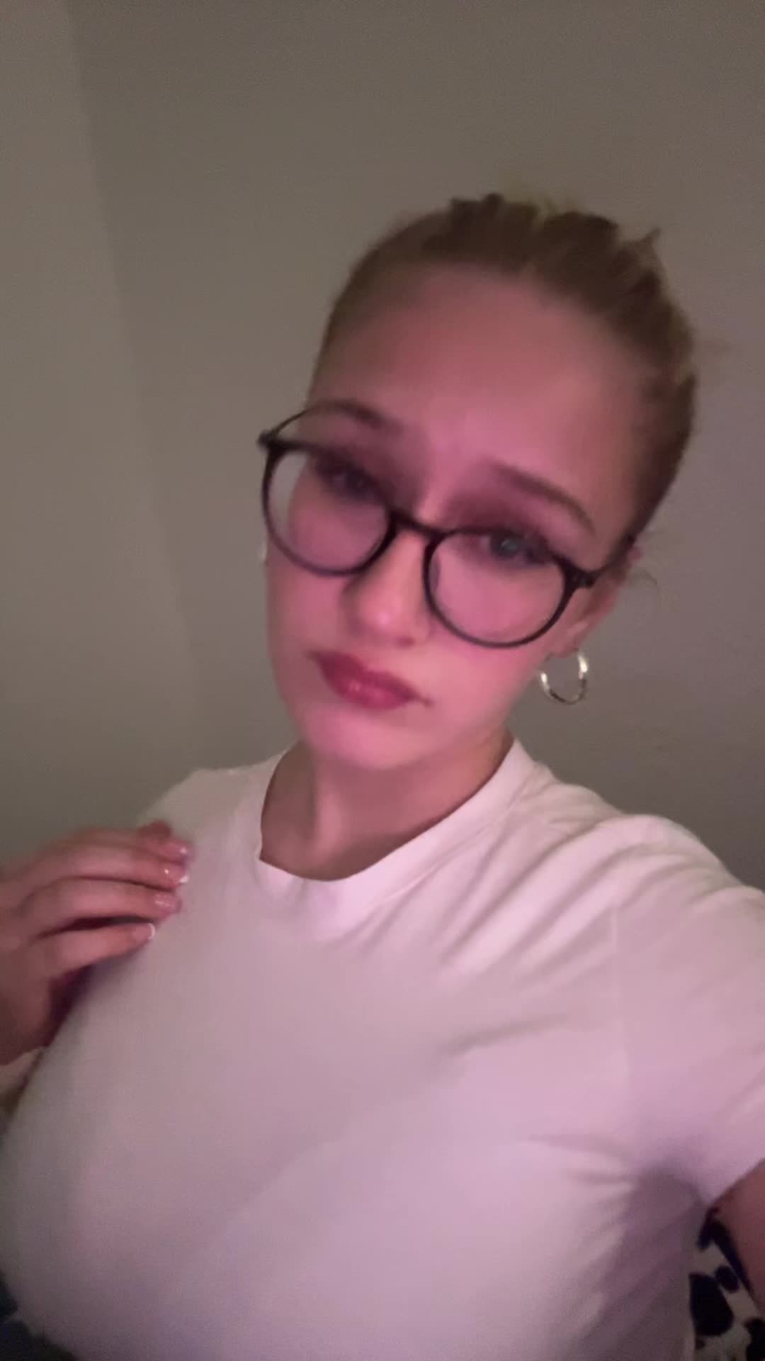 @_anastxx