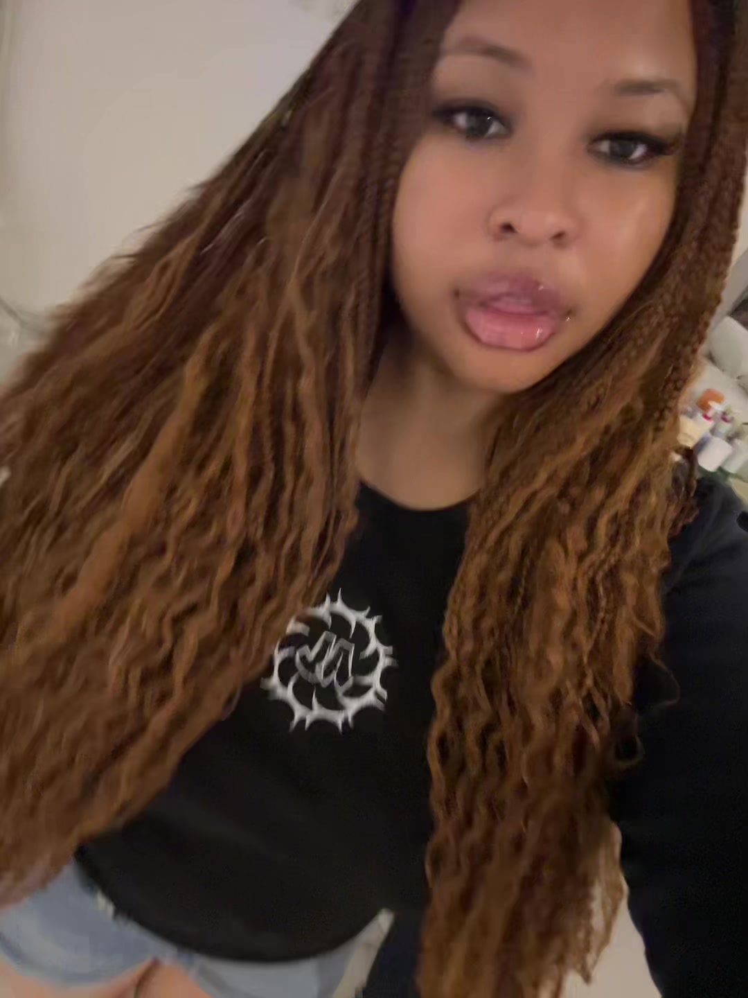 @Rae