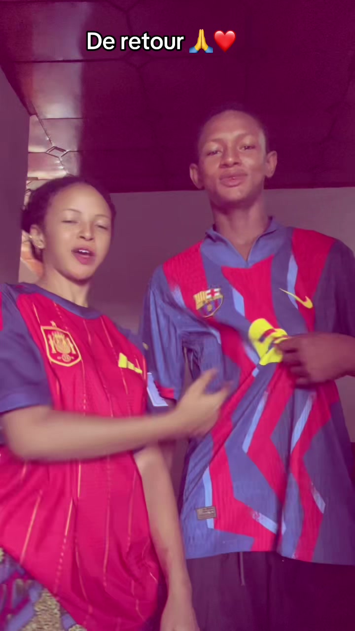 @LindaFCB💙❤️🇦🇷