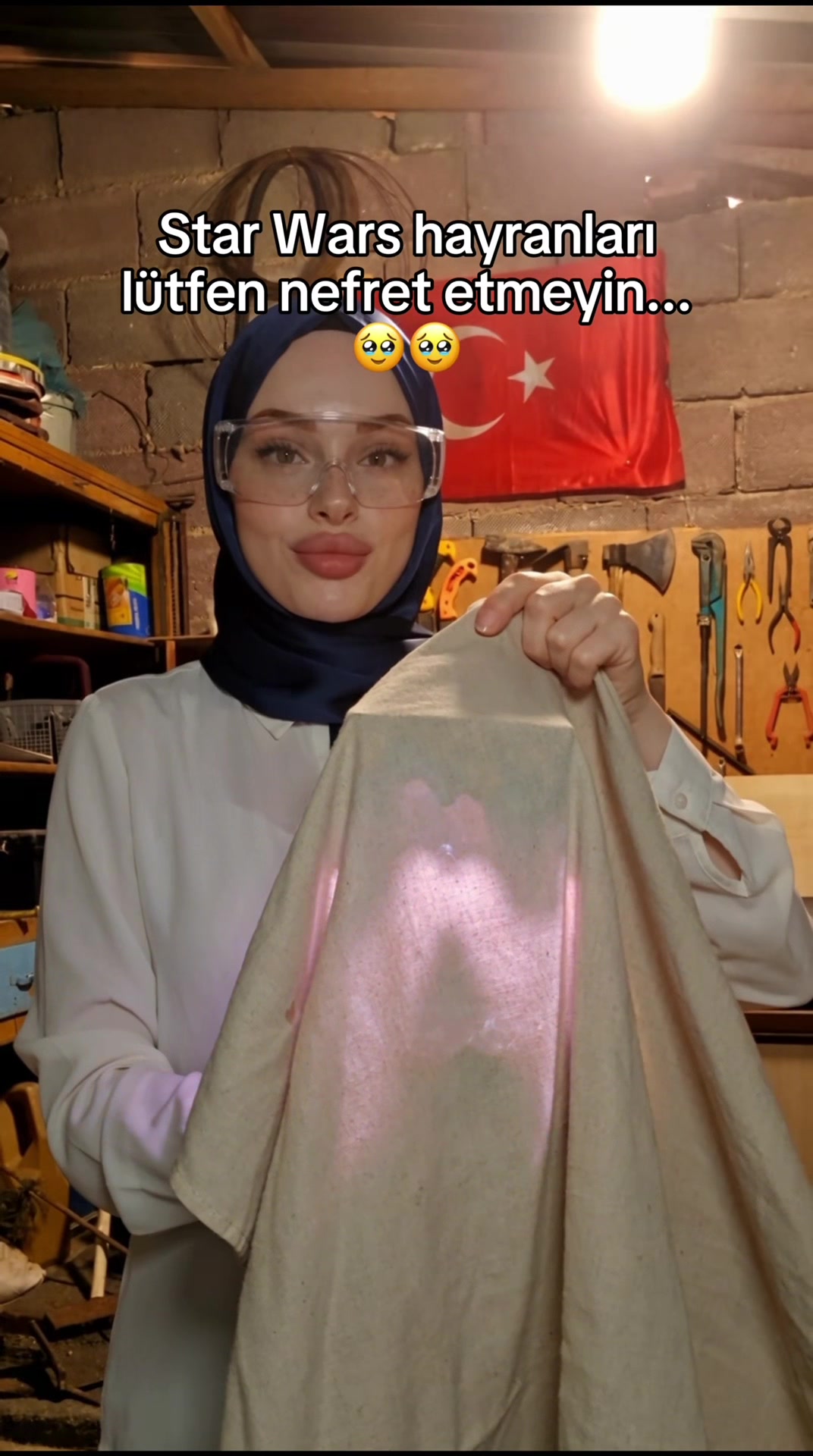 @Leylacraft