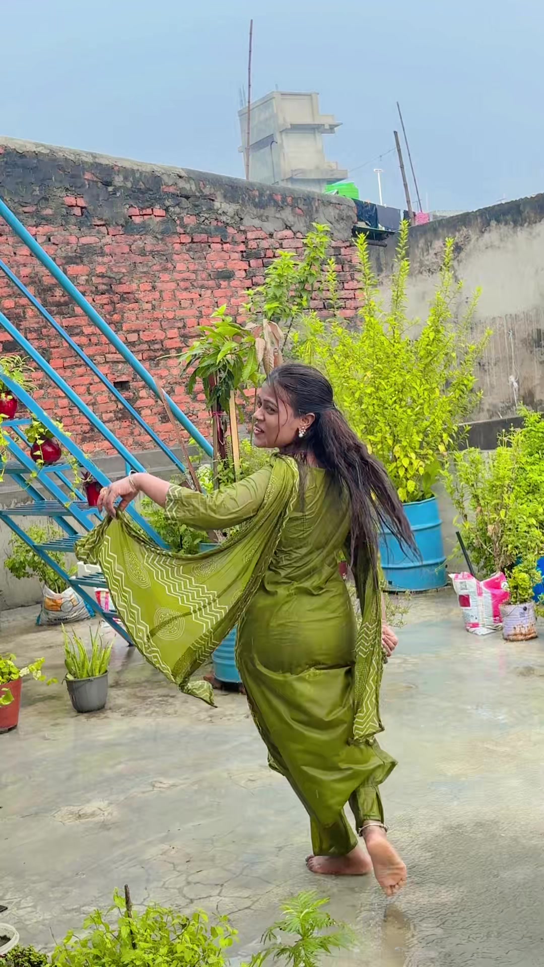 @ANJU MAHATO 🦋🕊️