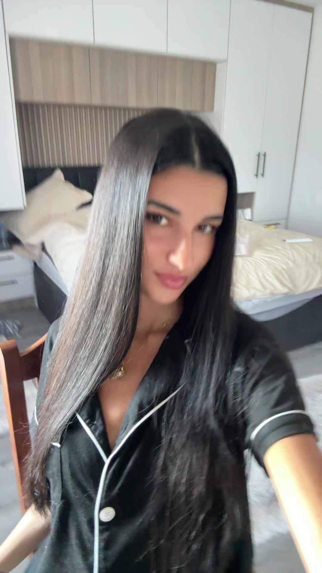 @Valentina