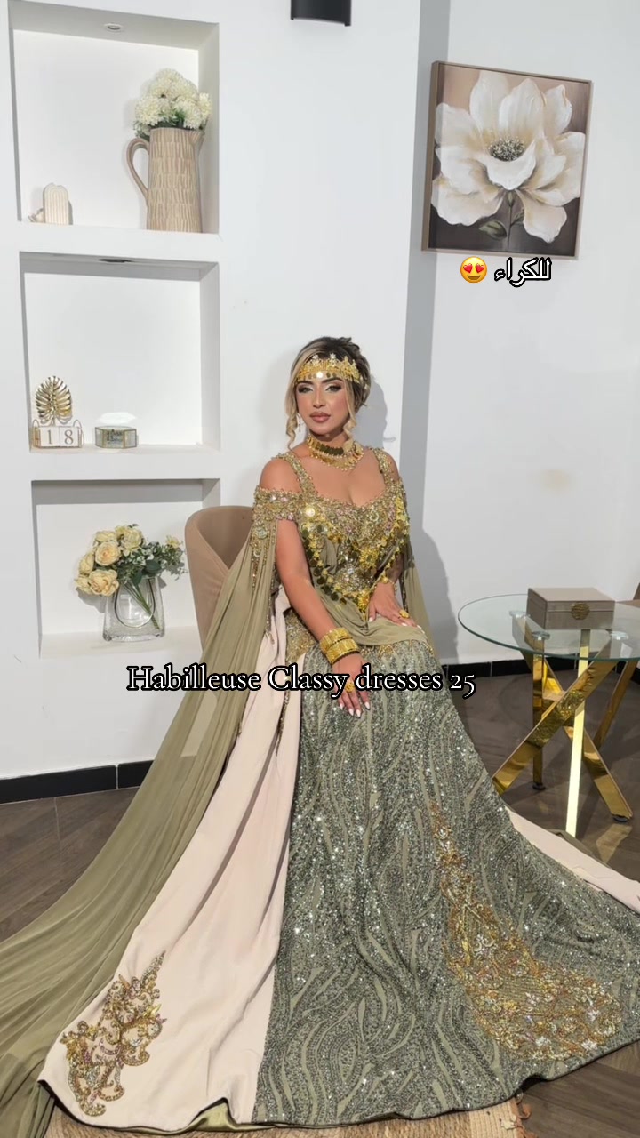 @classy_dresses_25