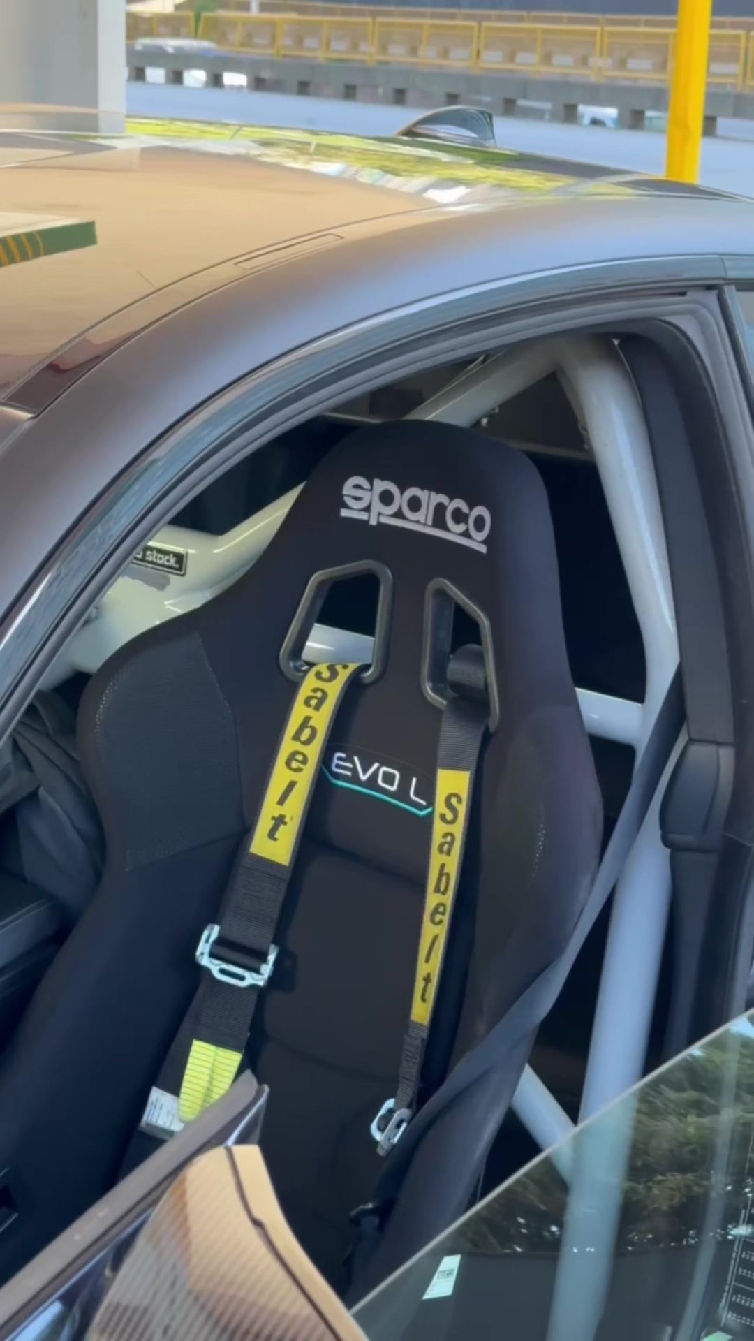 @driveitlikestoleit