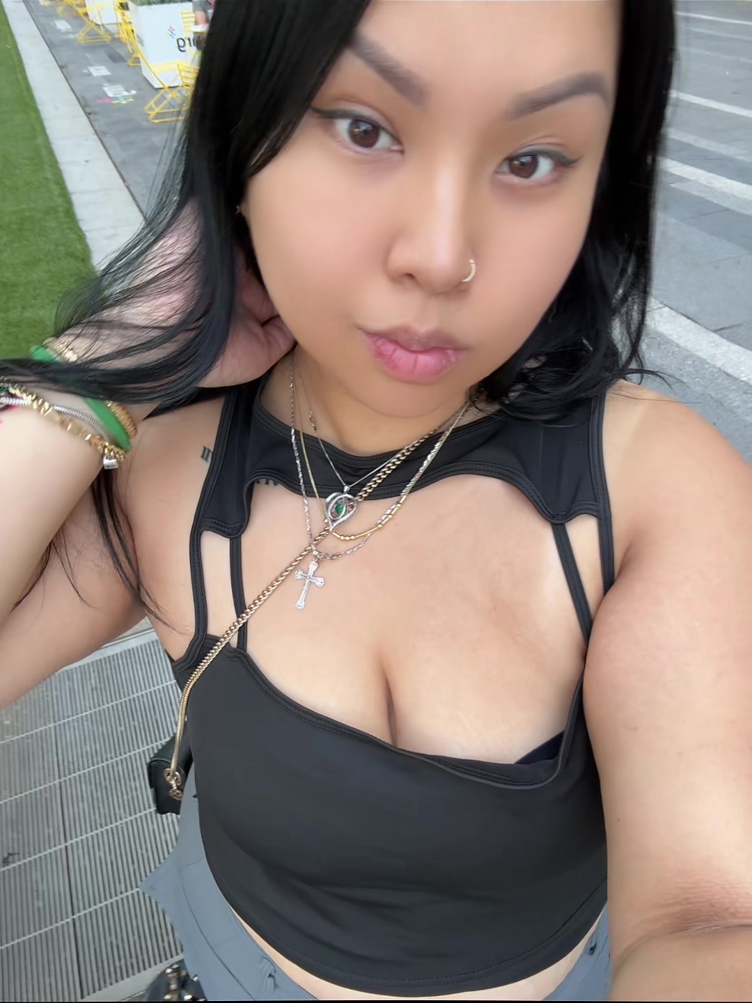 @pretty_jenni_vibes