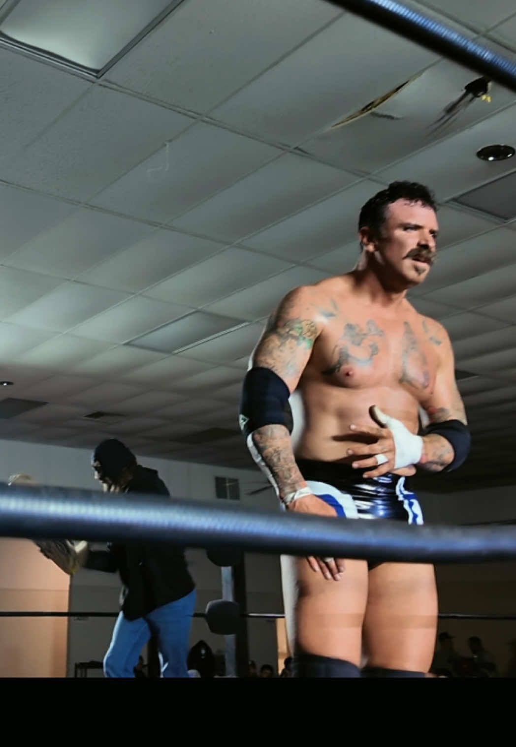 @Top Hand Damo McCullough
