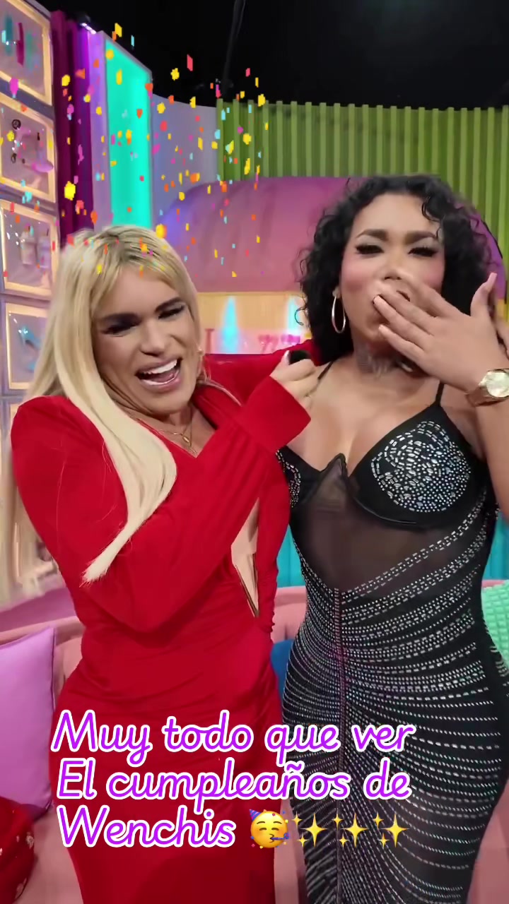 @Chisme calientito y m&aacute;s