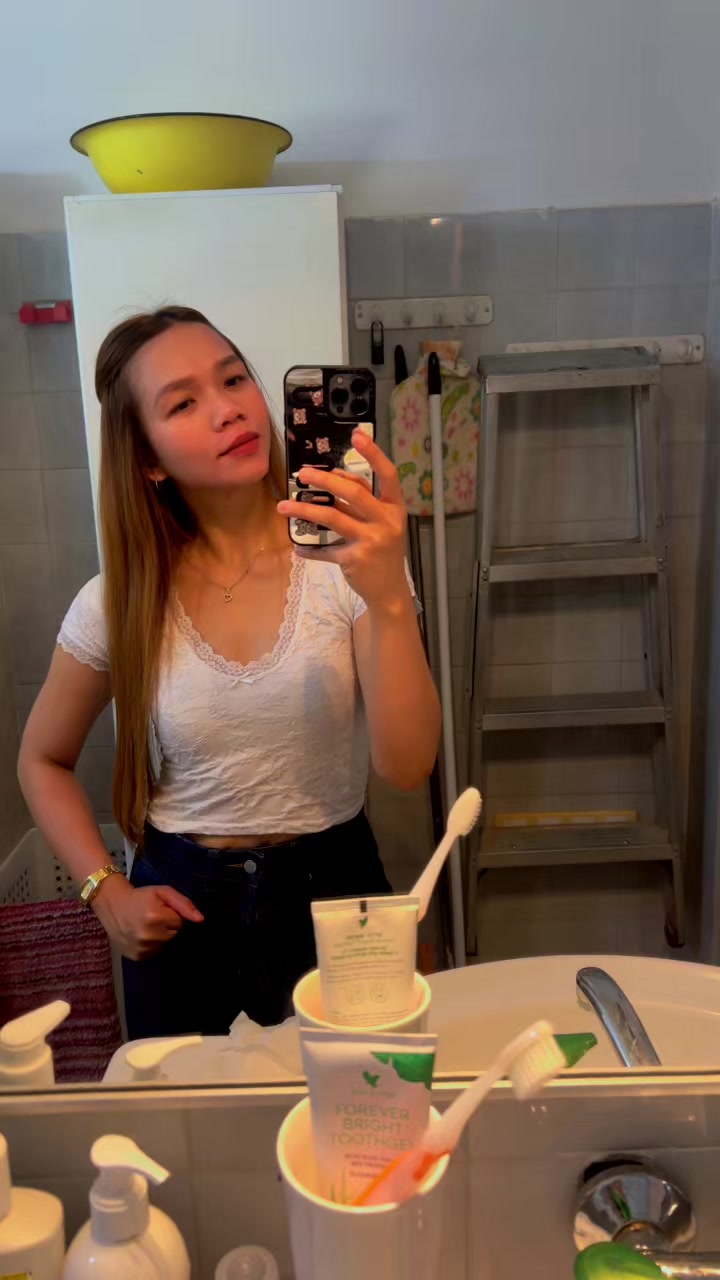 @Ella