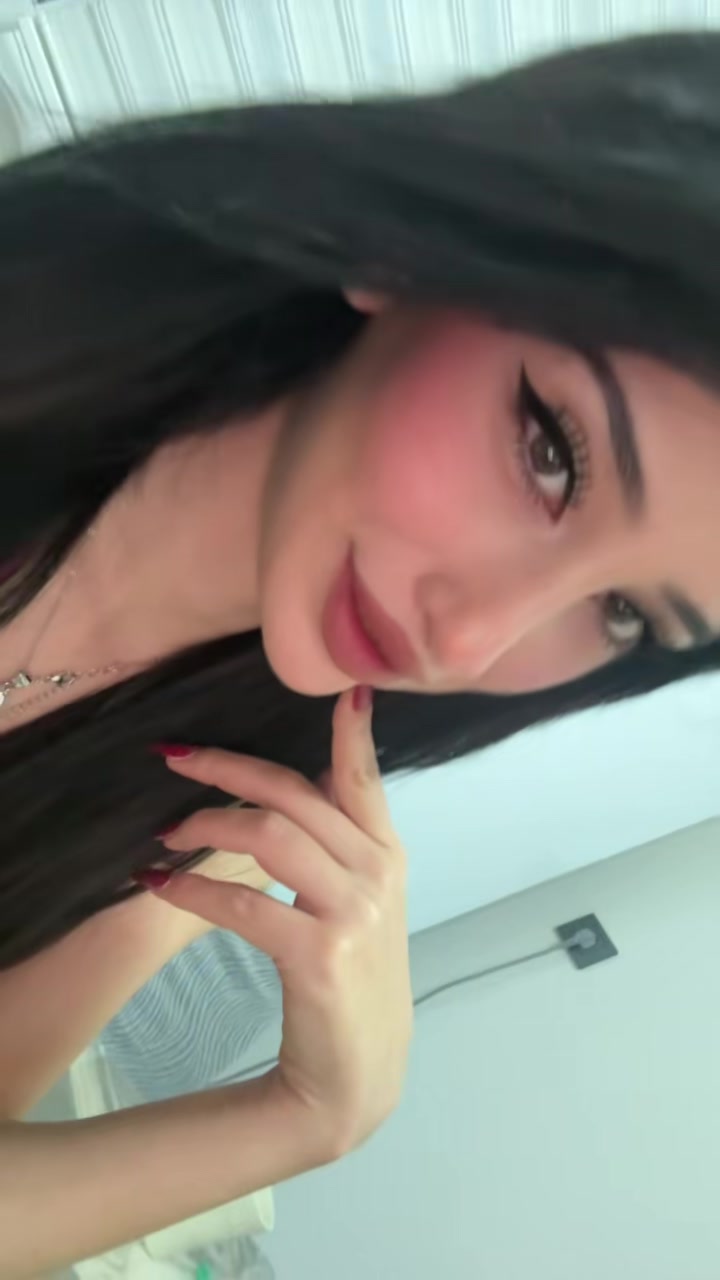 @melisaknnnq