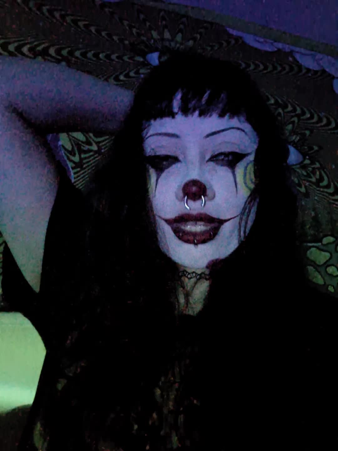 @ClownGutz🤡