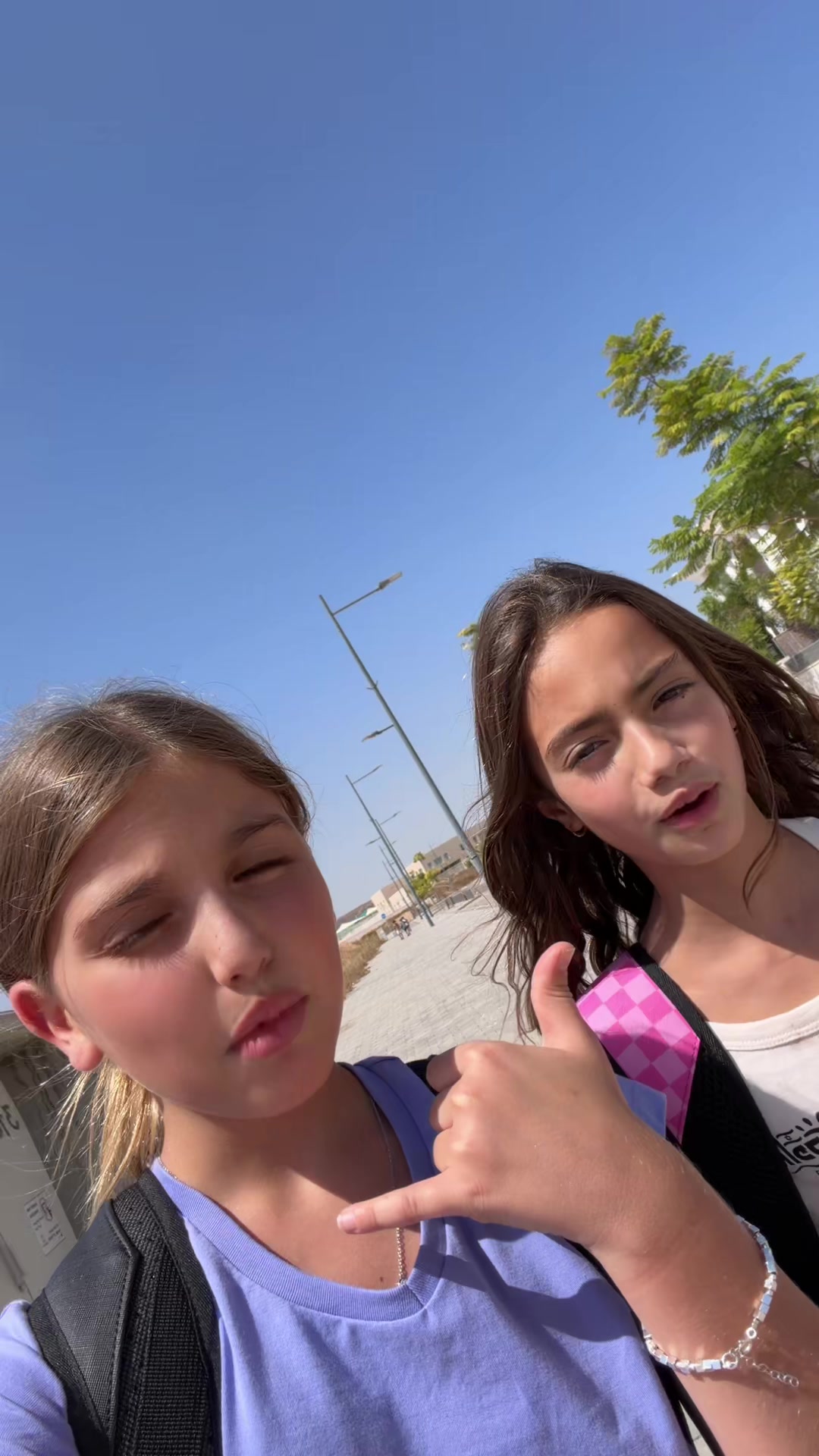 @מנור וטליה
