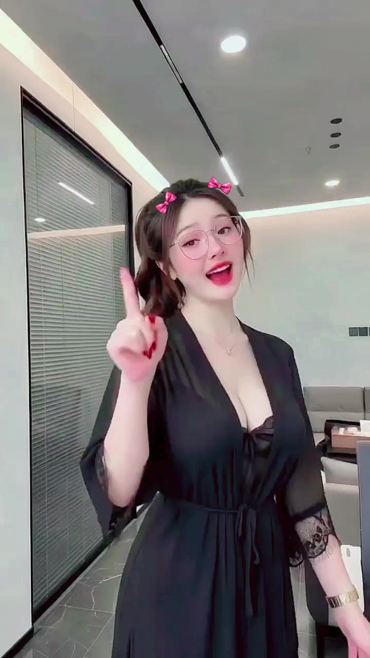 @KHÁNH VY
