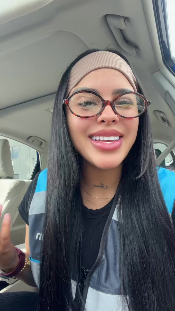 @Alexa Flores🍒