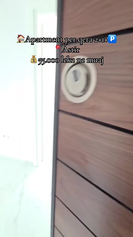 @Real estate agent Gerti