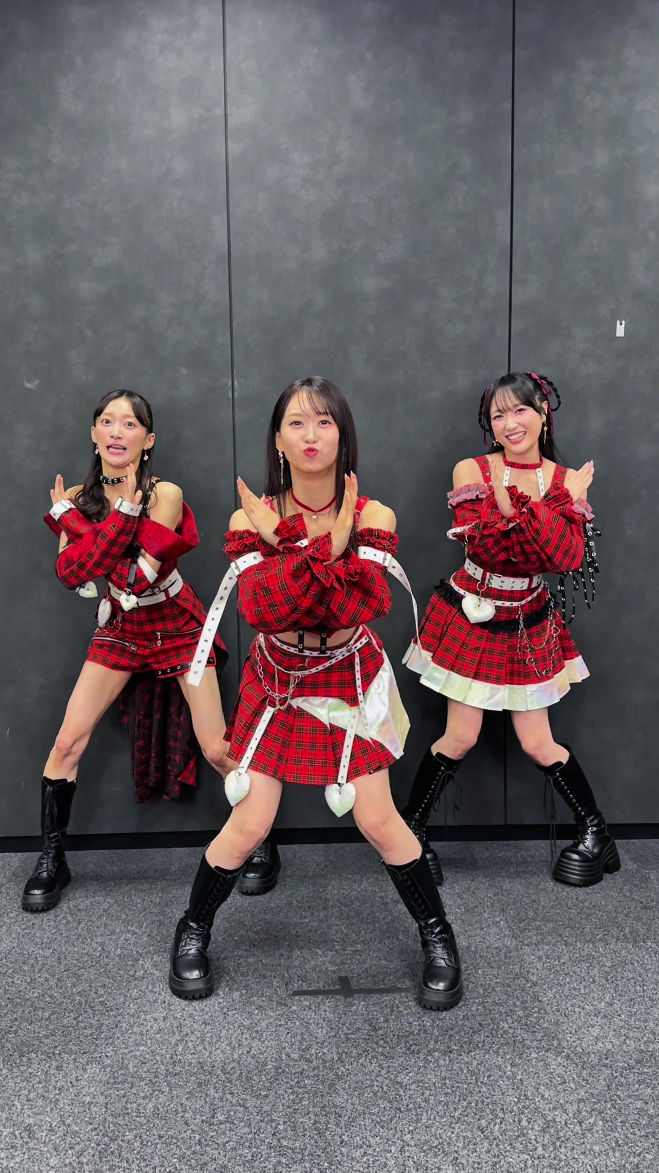 @i☆Ris【公式】