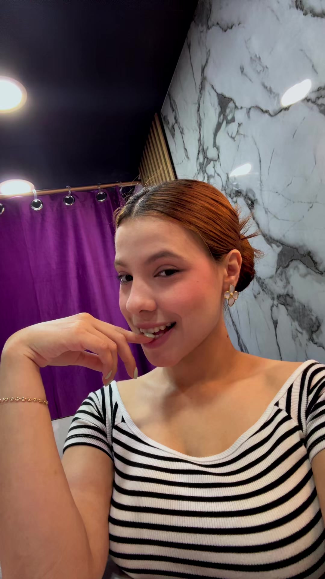 @angelabag18