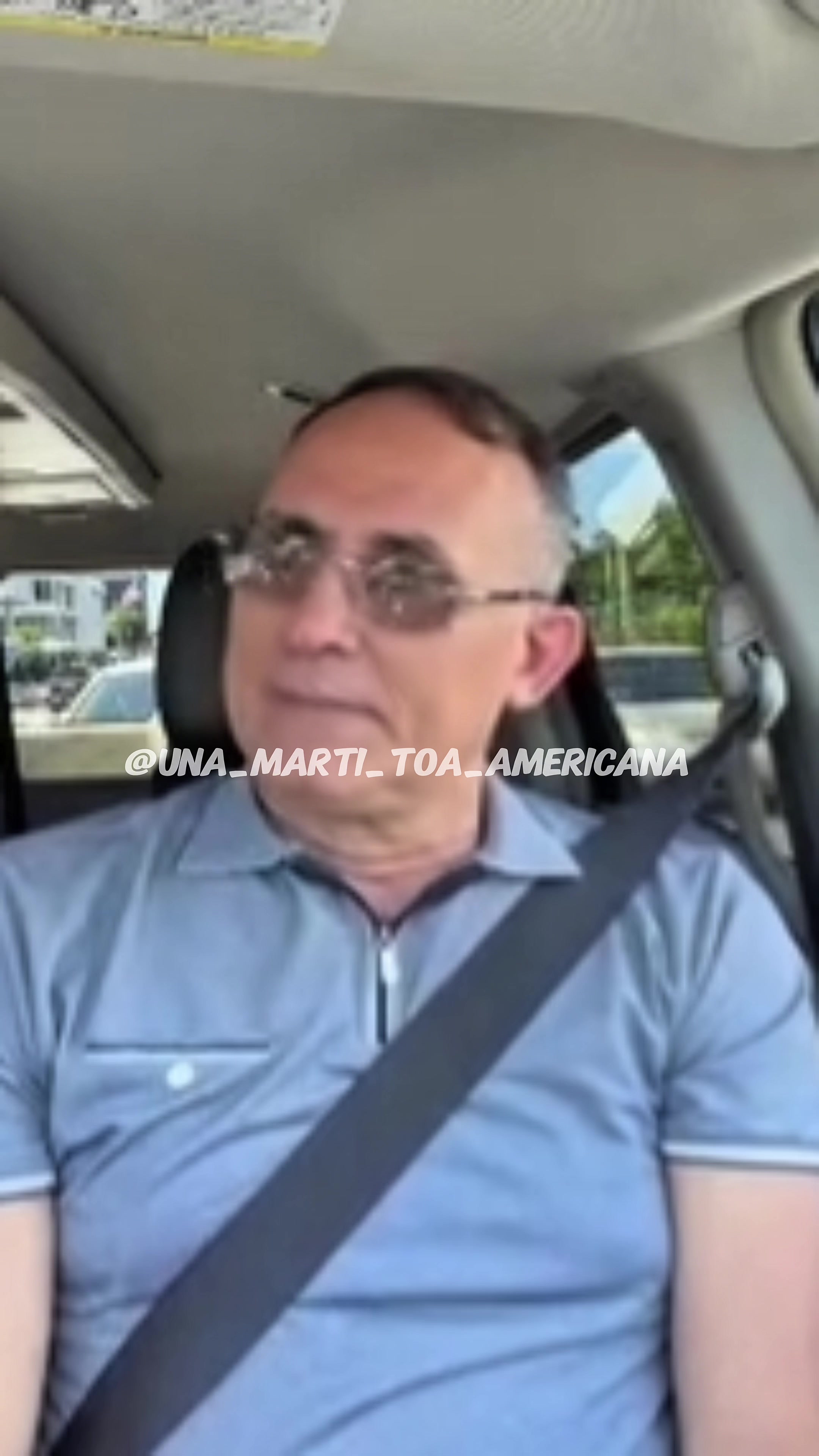 @una_marti_toa_americana