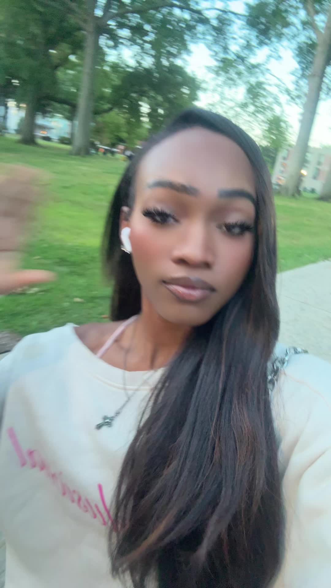 @LOVERGIRL💭🦋