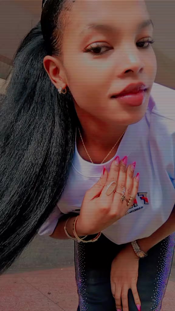 @Doreen🩵🦋