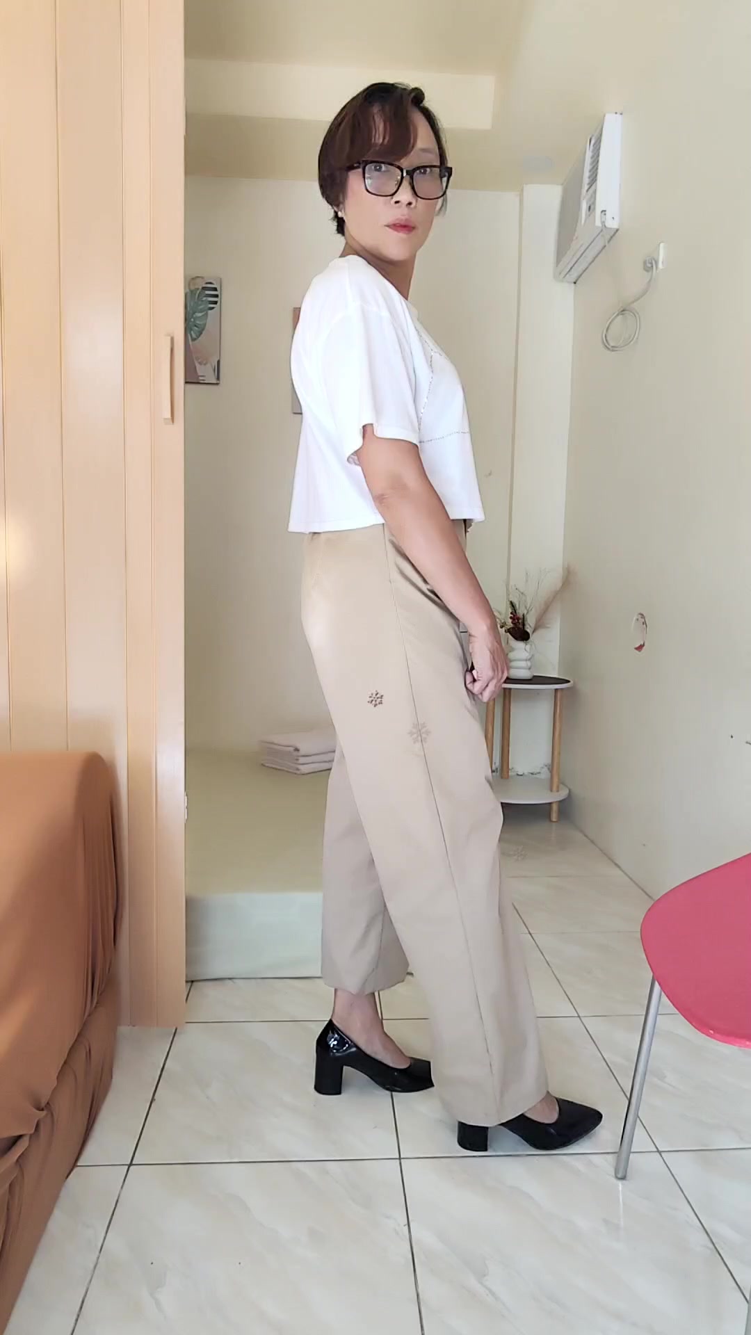 @Si Leslie Ako