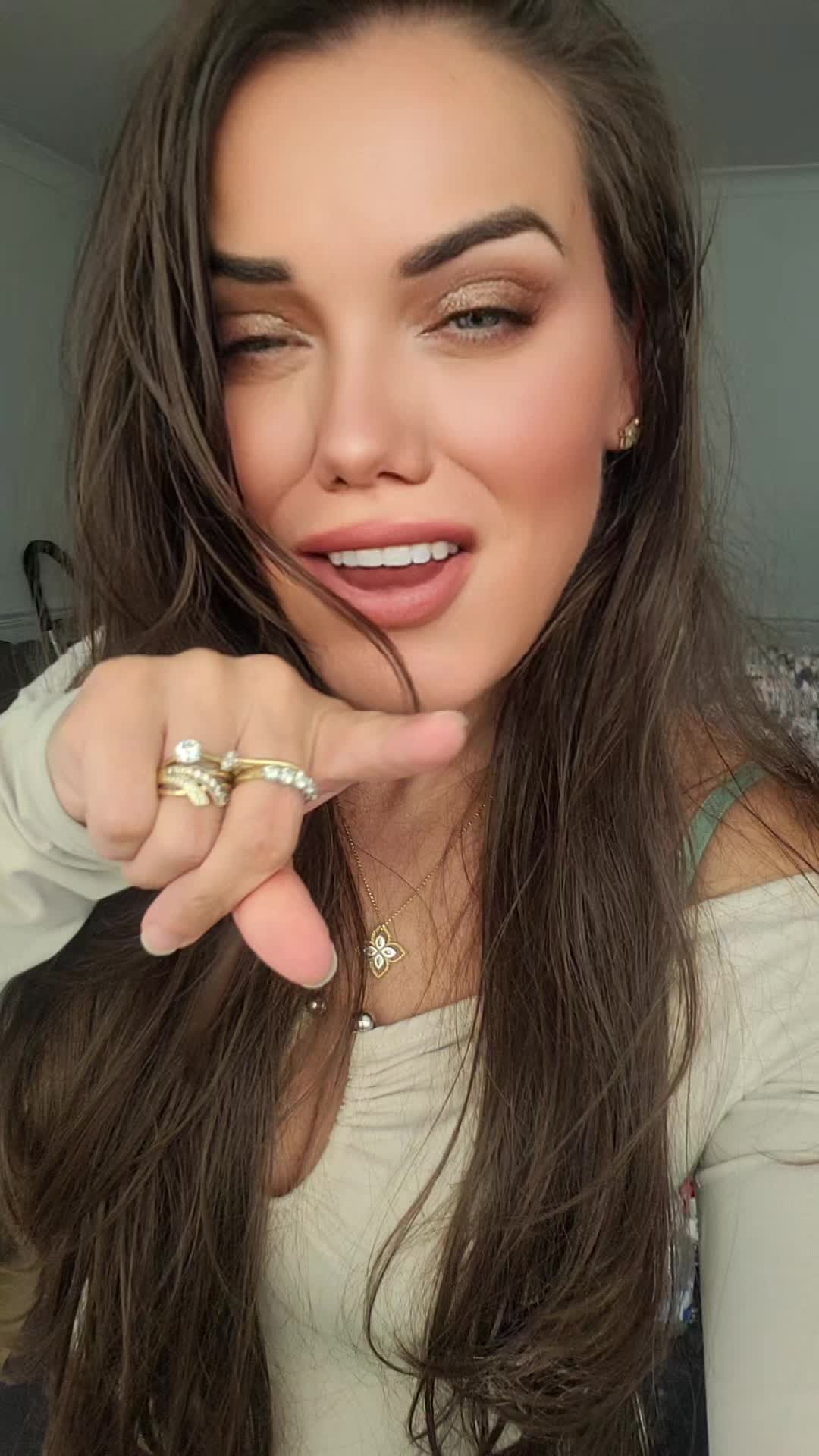 @nataliabaxhija