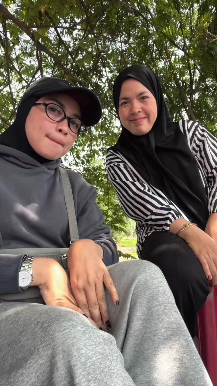 @Rheni Aditya