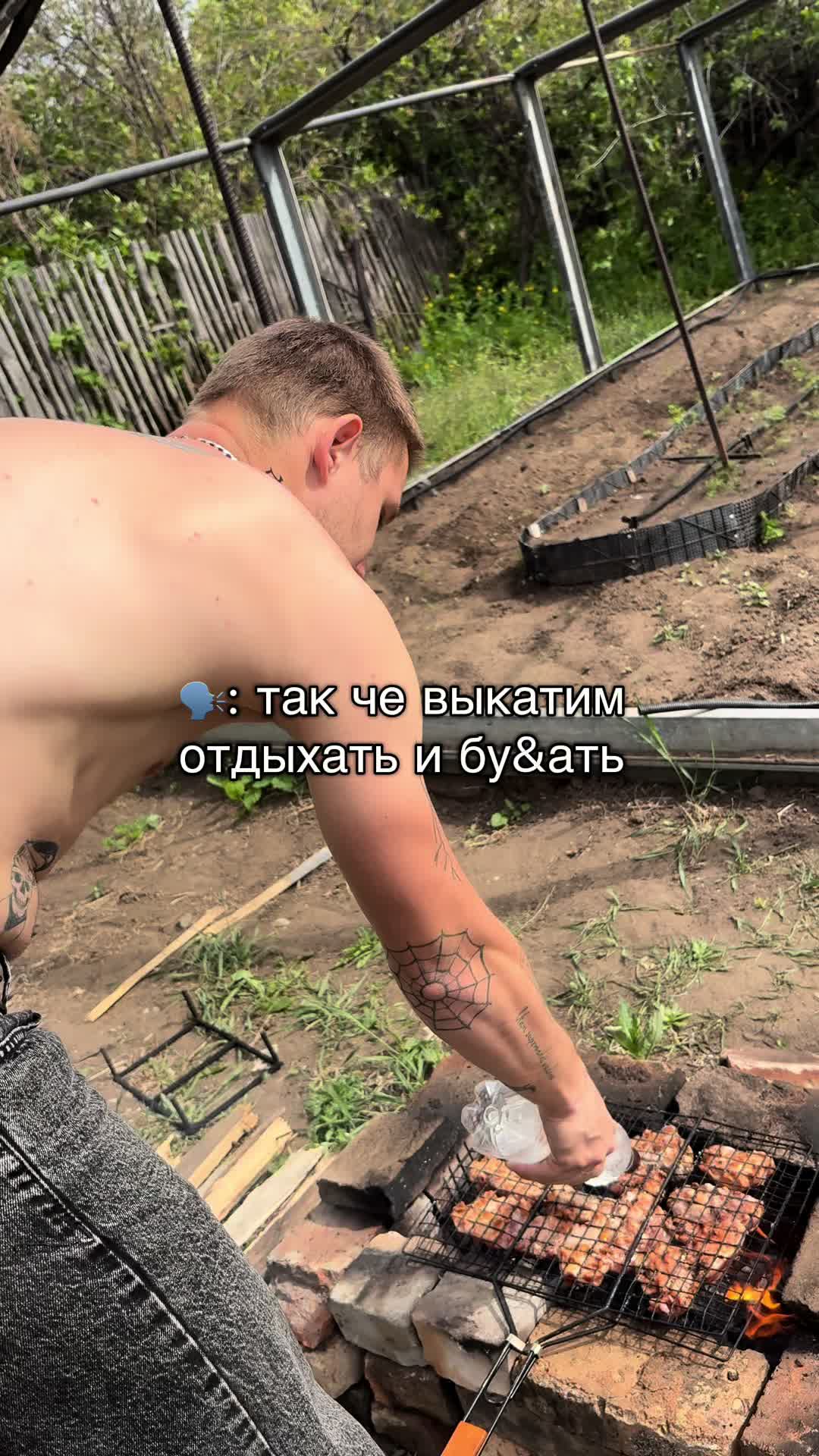 @🌕