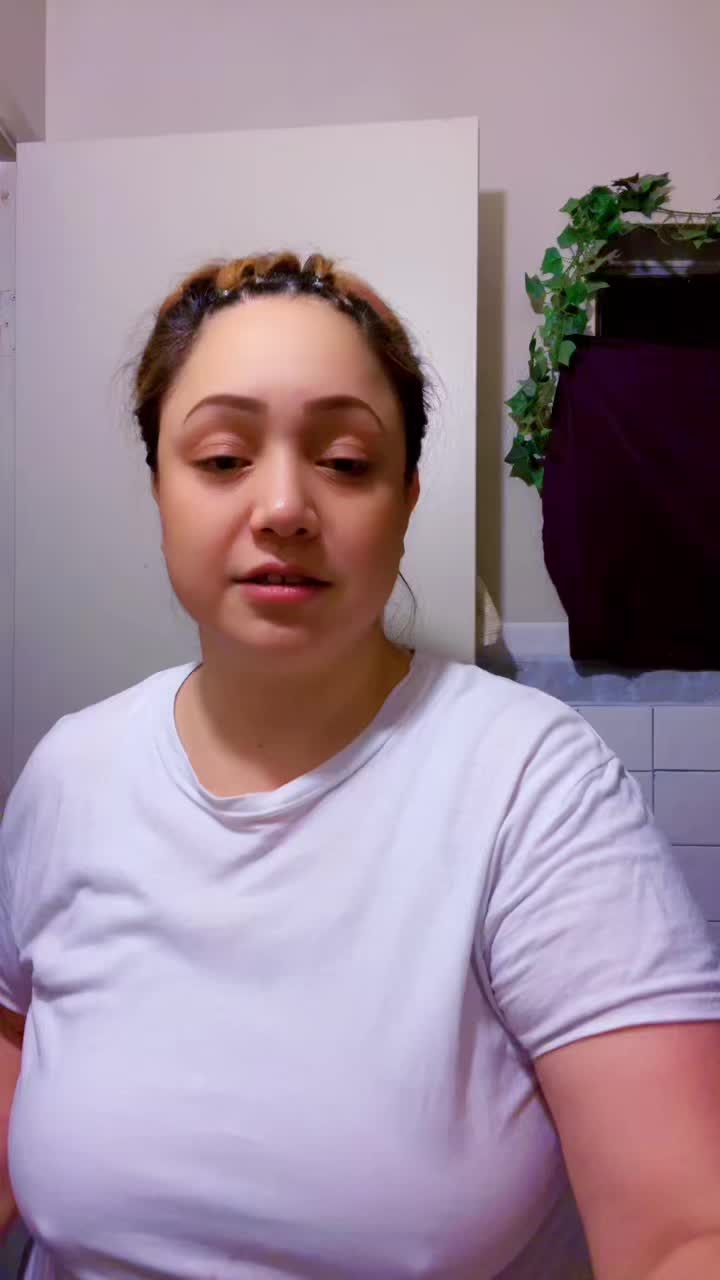 @Christal
