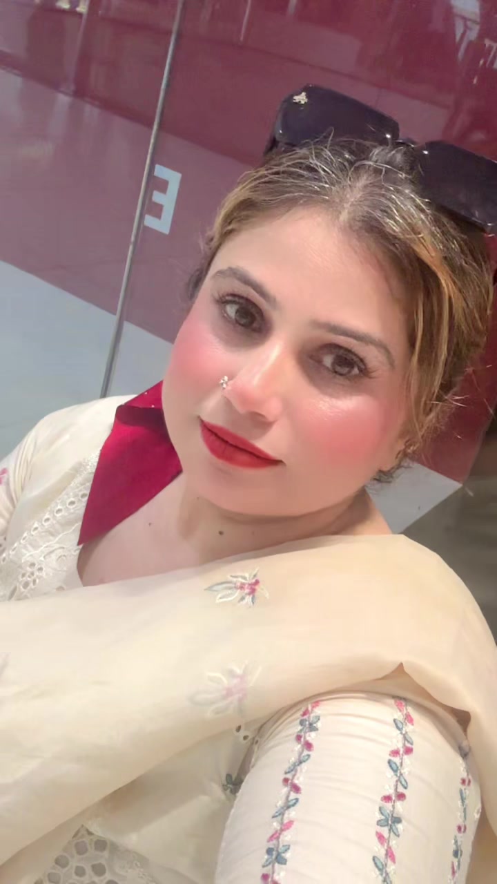 @Munazza rizvi Official