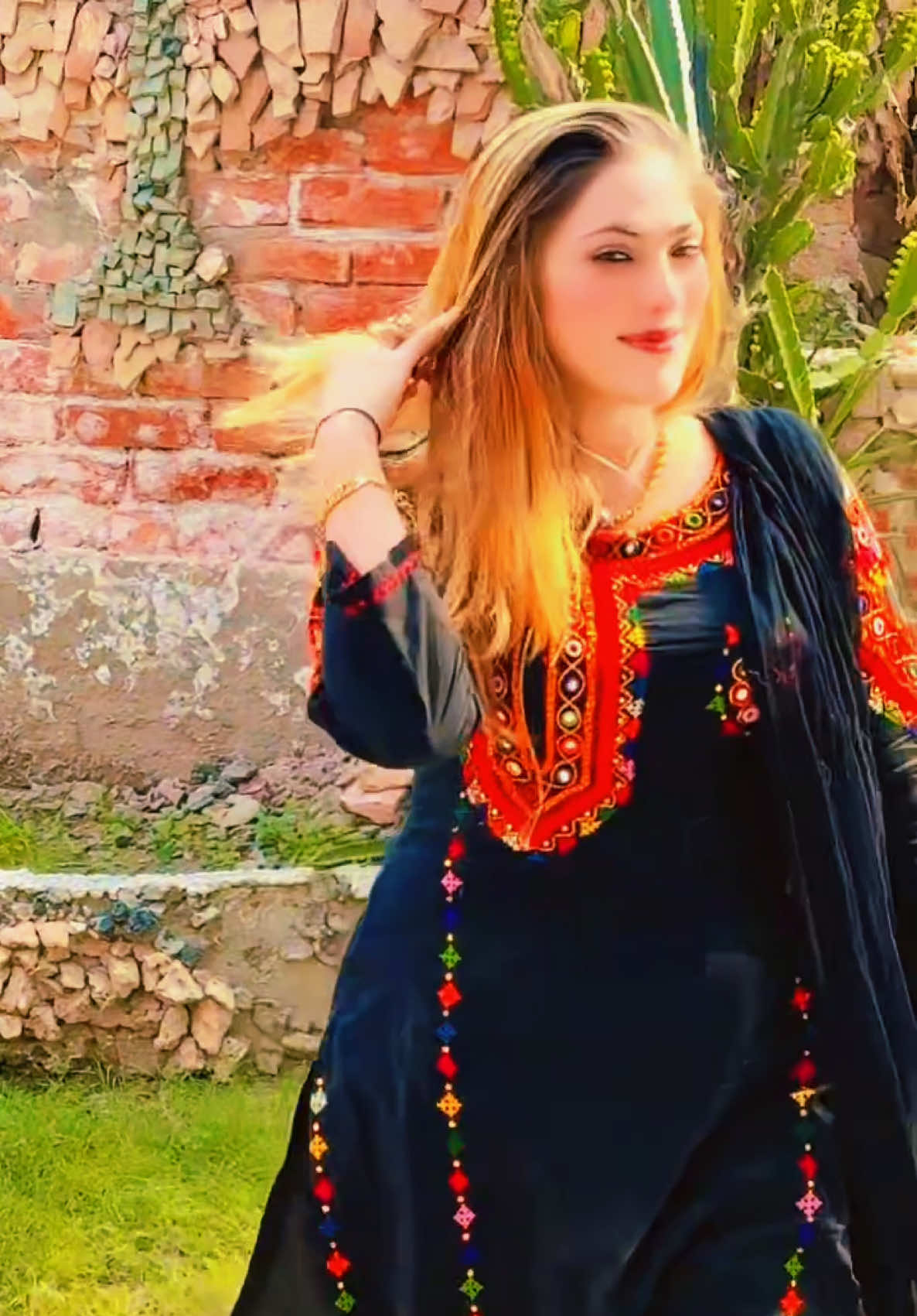 @bushramarviofficial