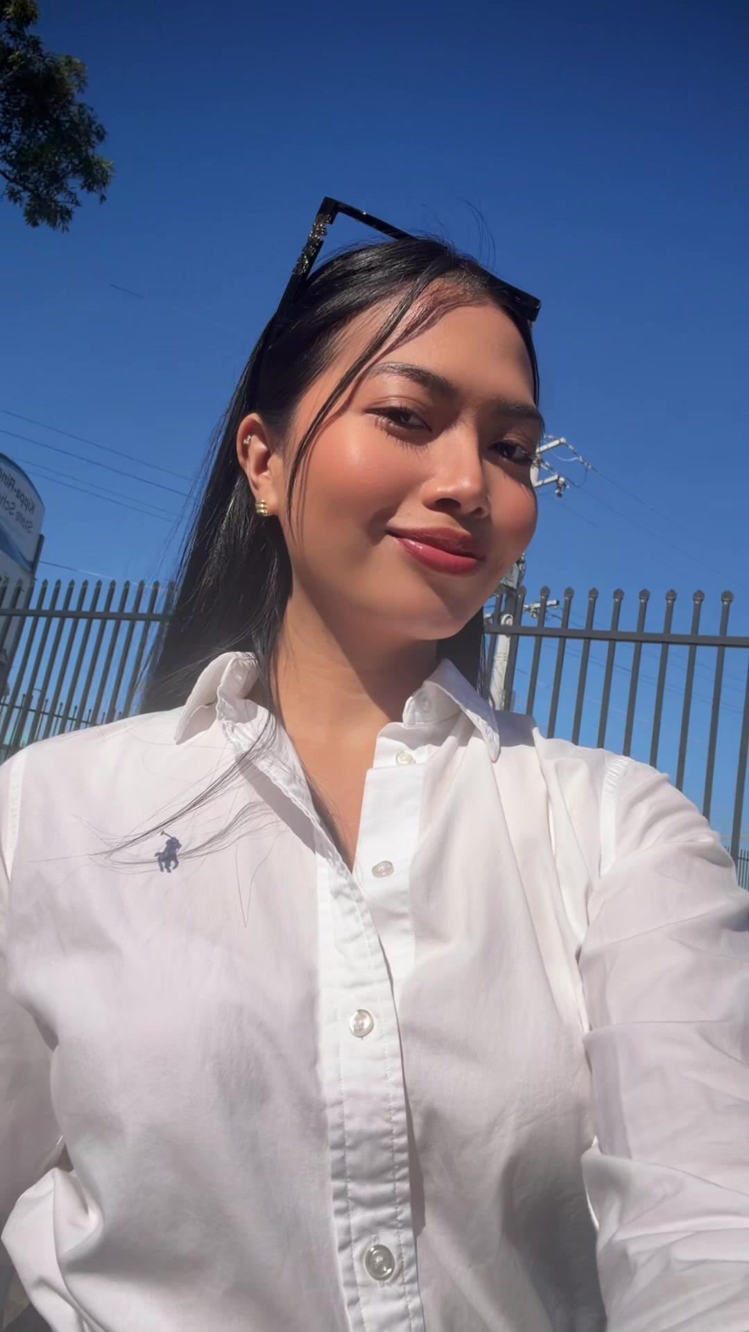 @Mellikay8 on IG