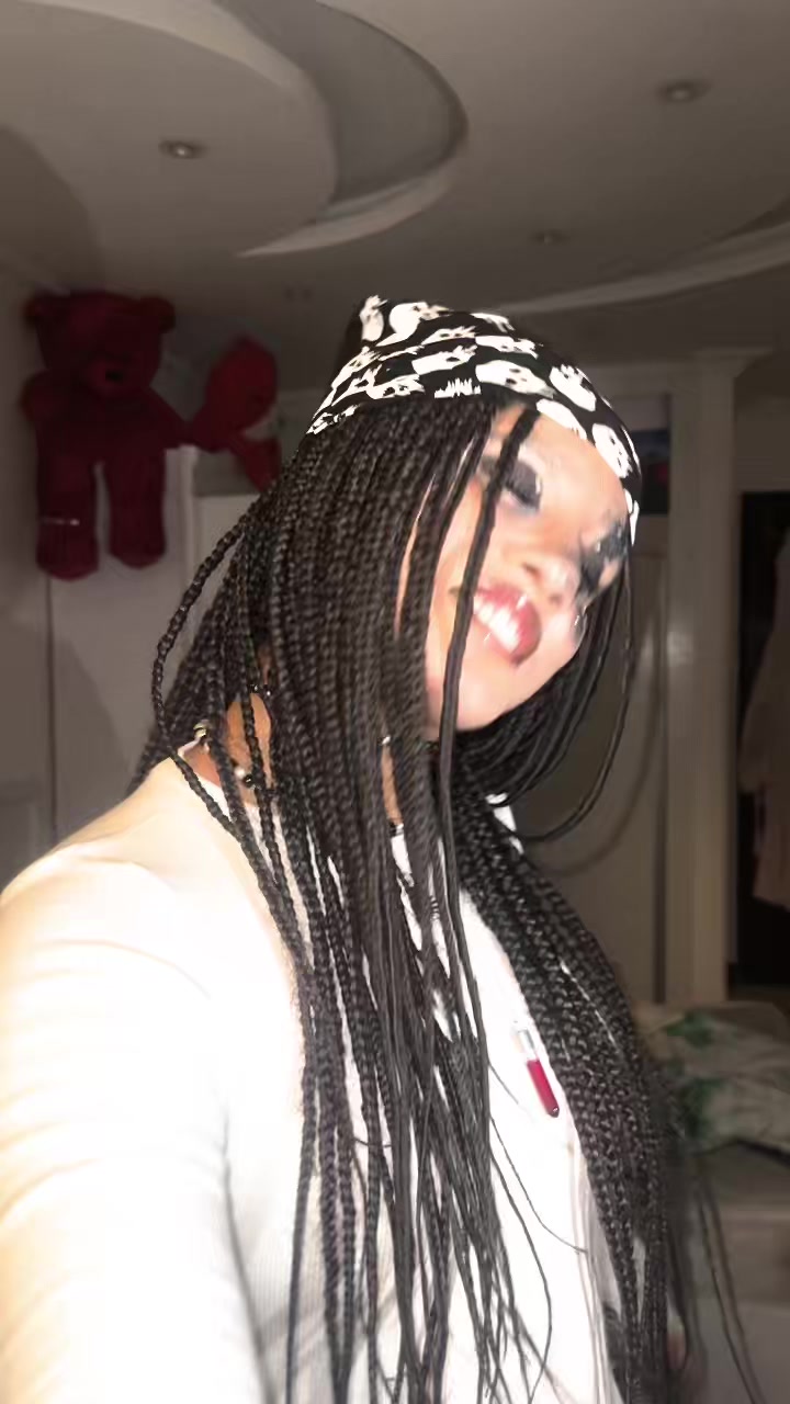 @AYLIIN