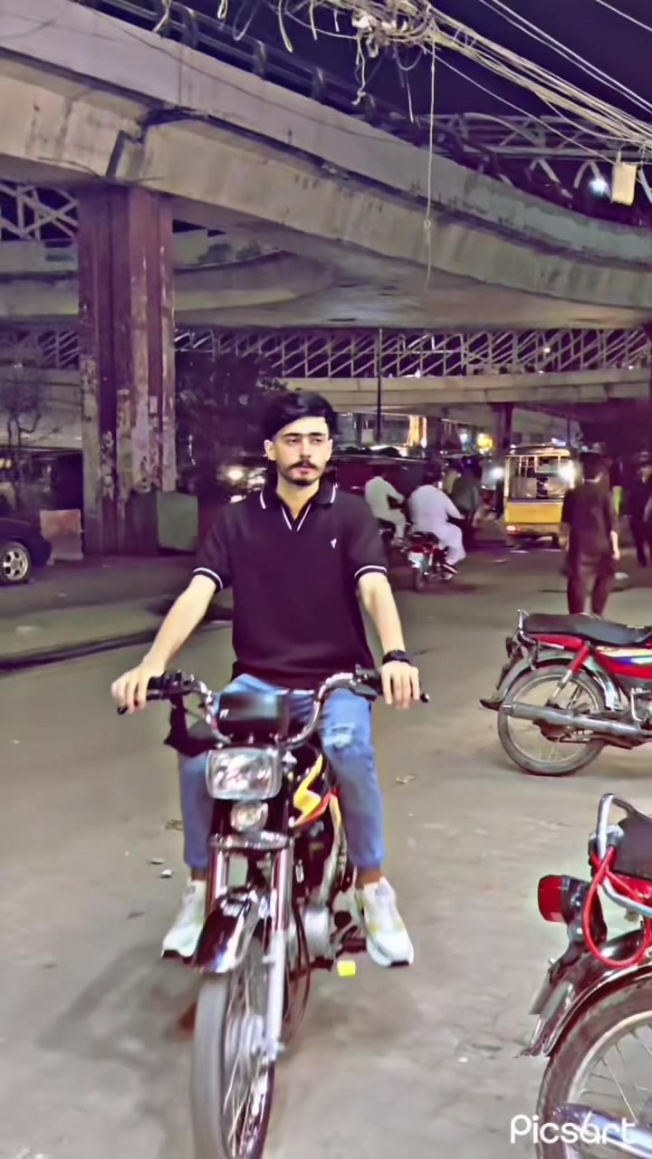 @بٹ بادشاہ 🚩&spades;️