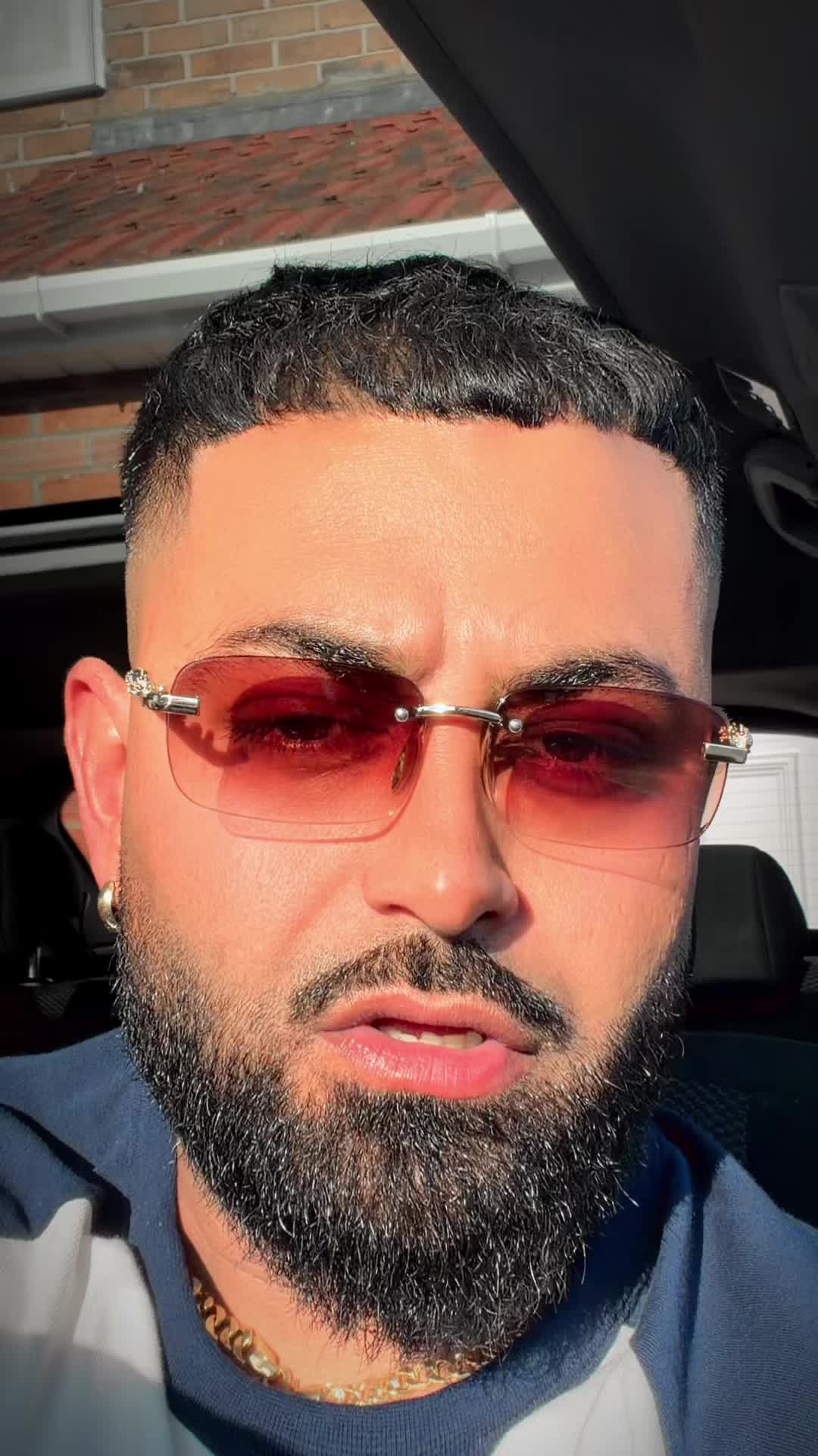 @𝐇 𝐨 𝐧 𝐞 𝐲