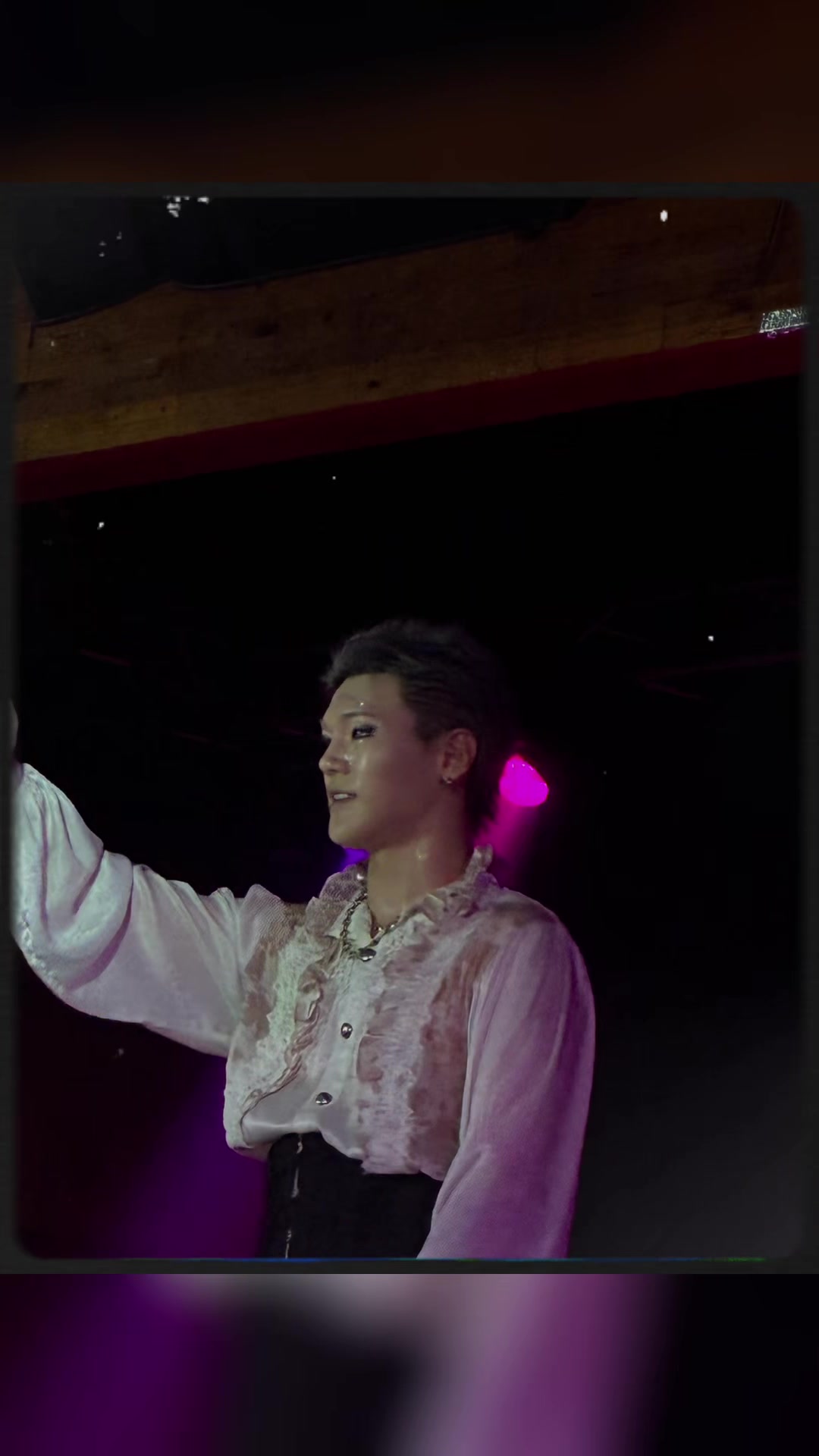 @Lv K-pop