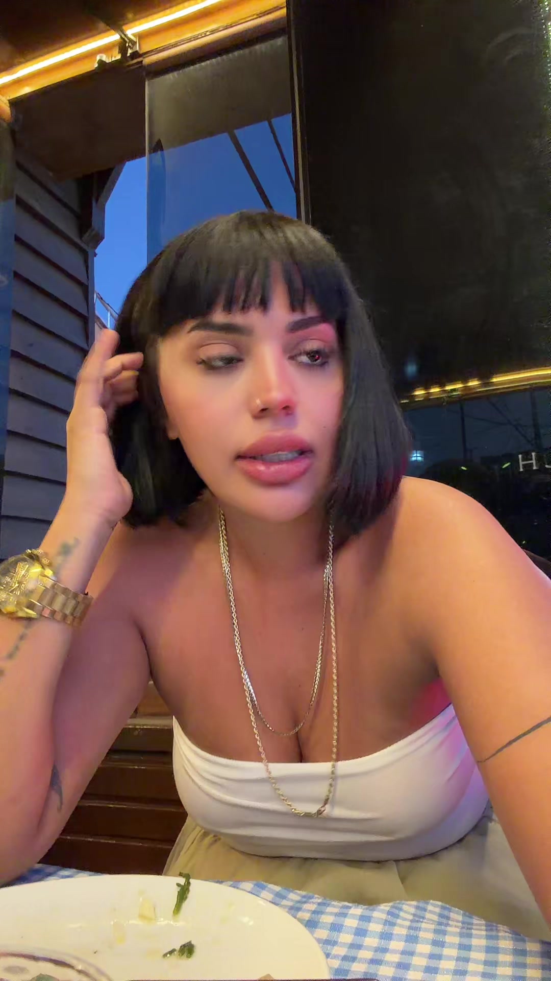 @Damlanur01