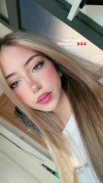 @Chahd elhatimi🐱