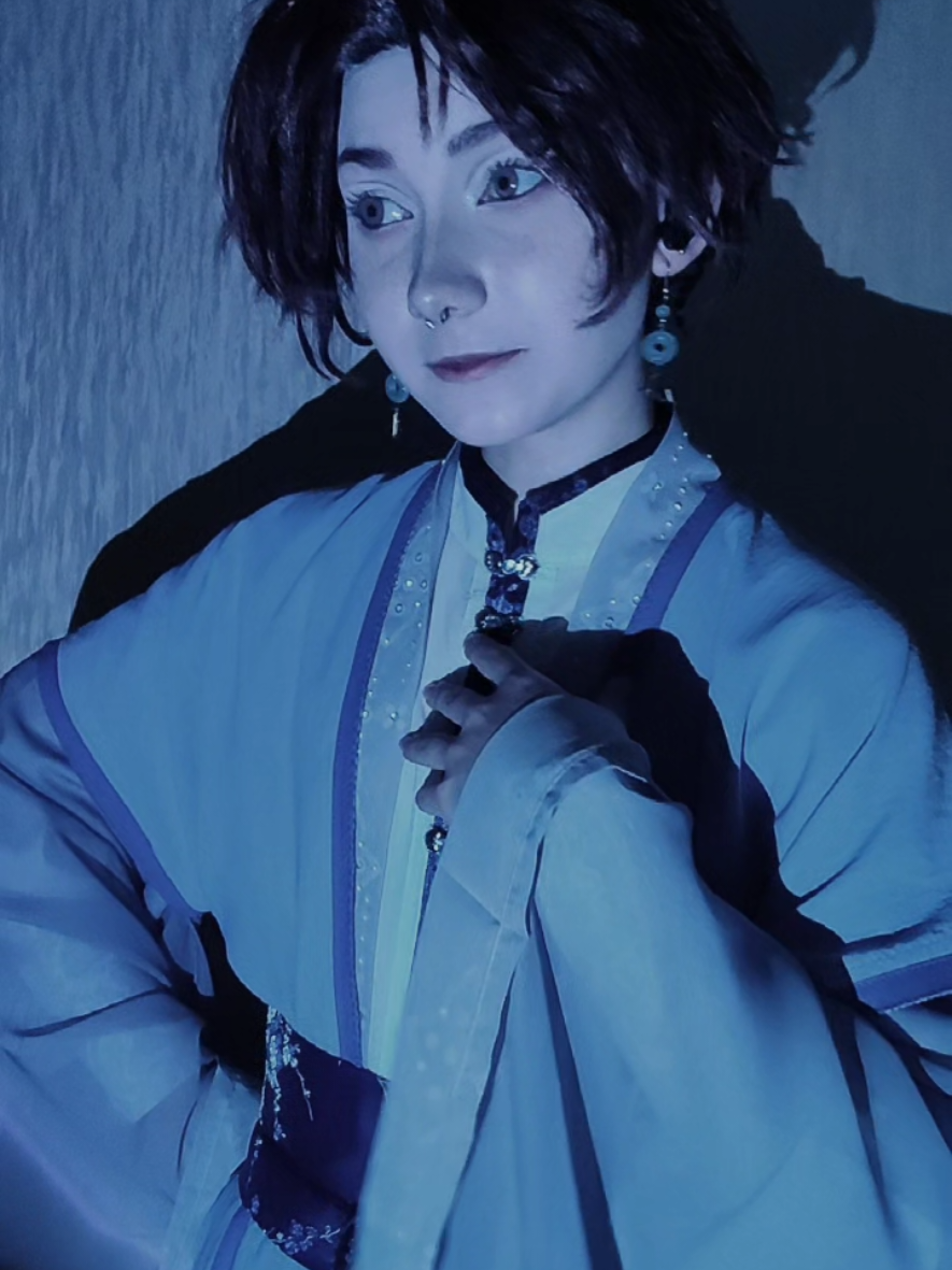 @✧𝐕𝐚𝐥𝐝𝐞 夢 𝐂𝐨𝐬𝐩𝐥𝐚𝐲✧|