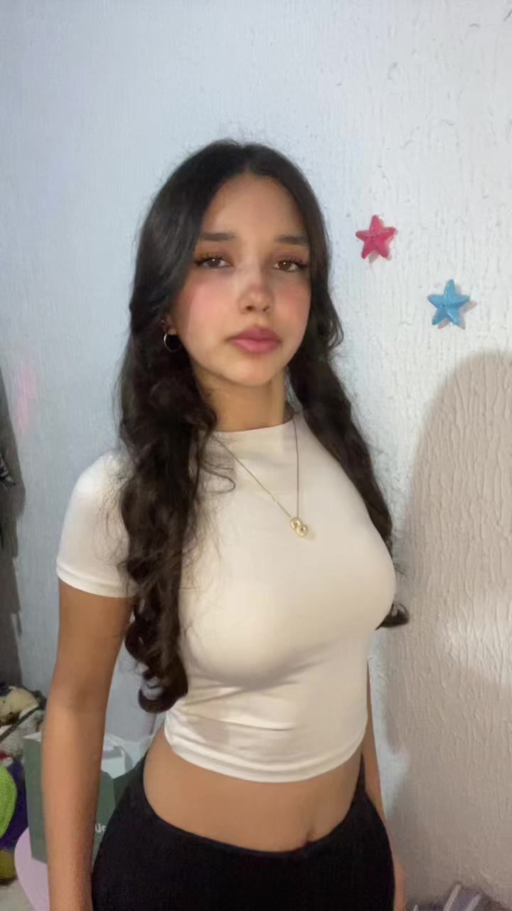 @𝒔𝒂𝒓𝒂𝒉ꨄ︎