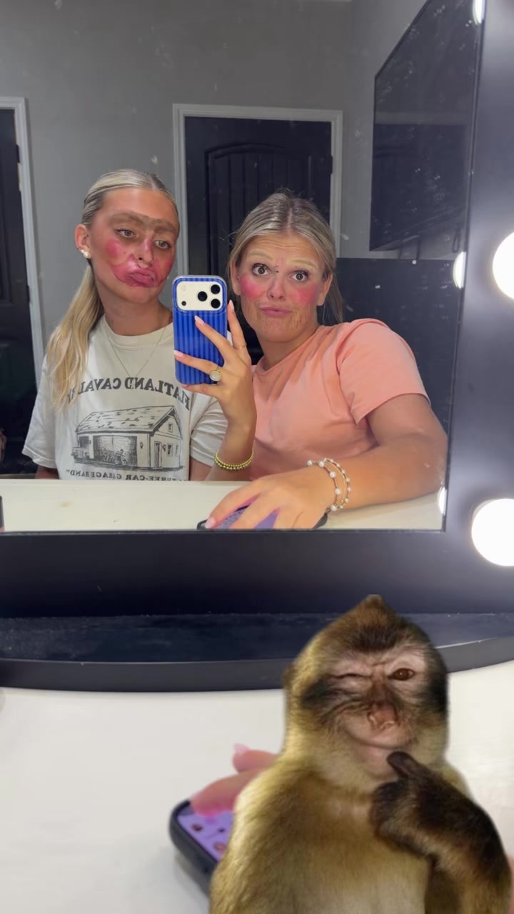 @lexie_albright