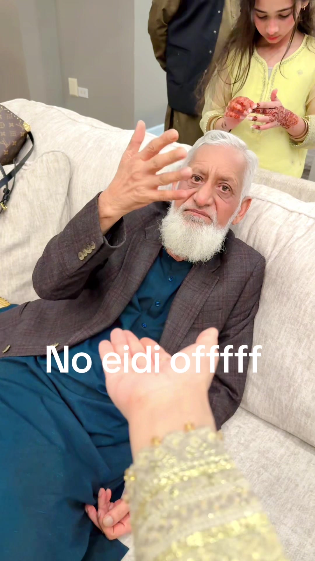 @Aisha Chaudhry