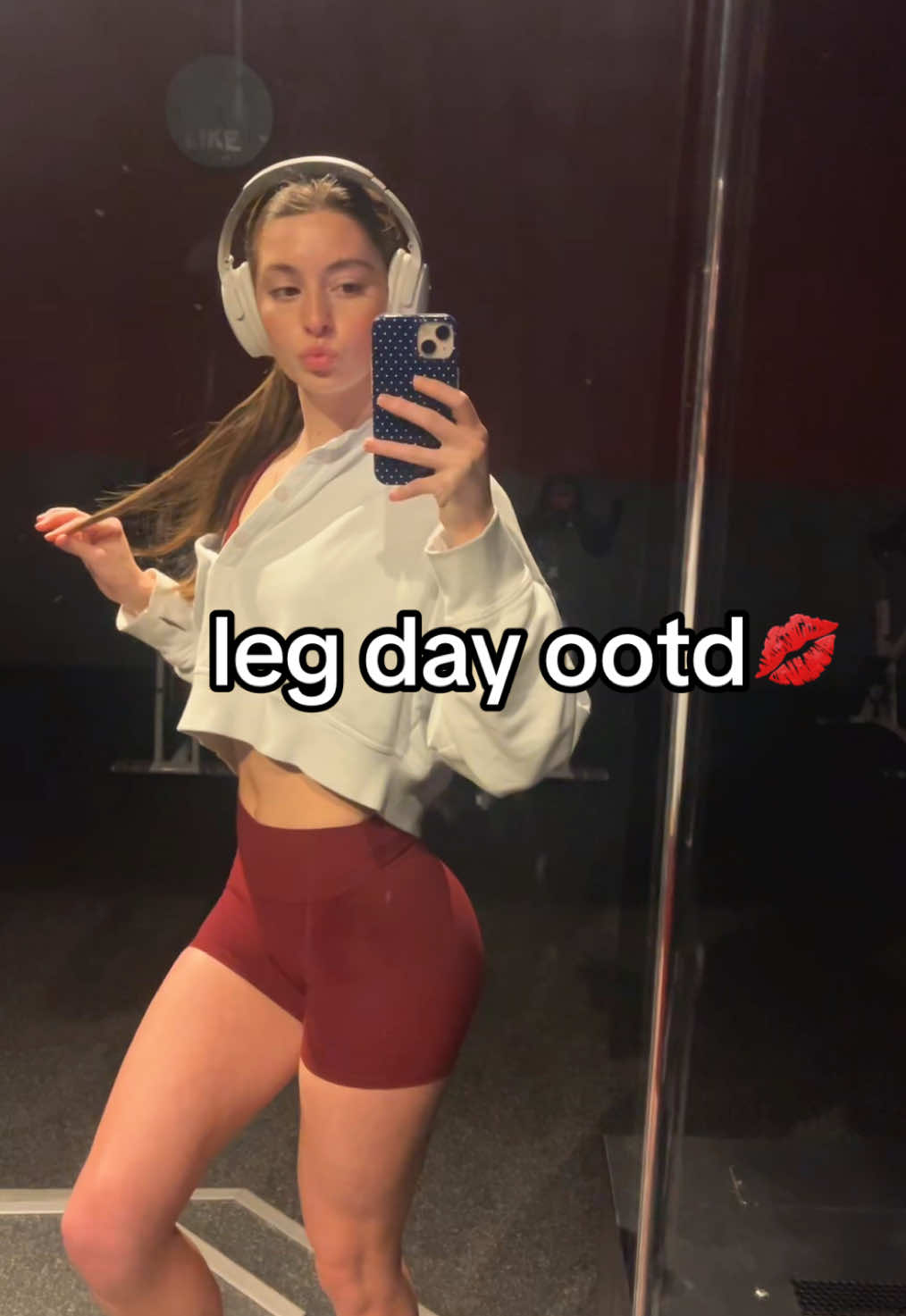 @laineyyy