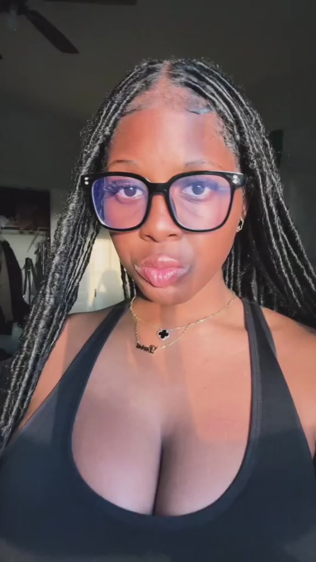 @yashegoesberserk
