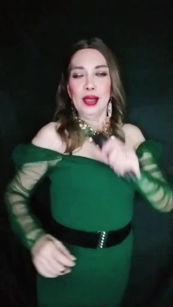@co_foundercarolle0310