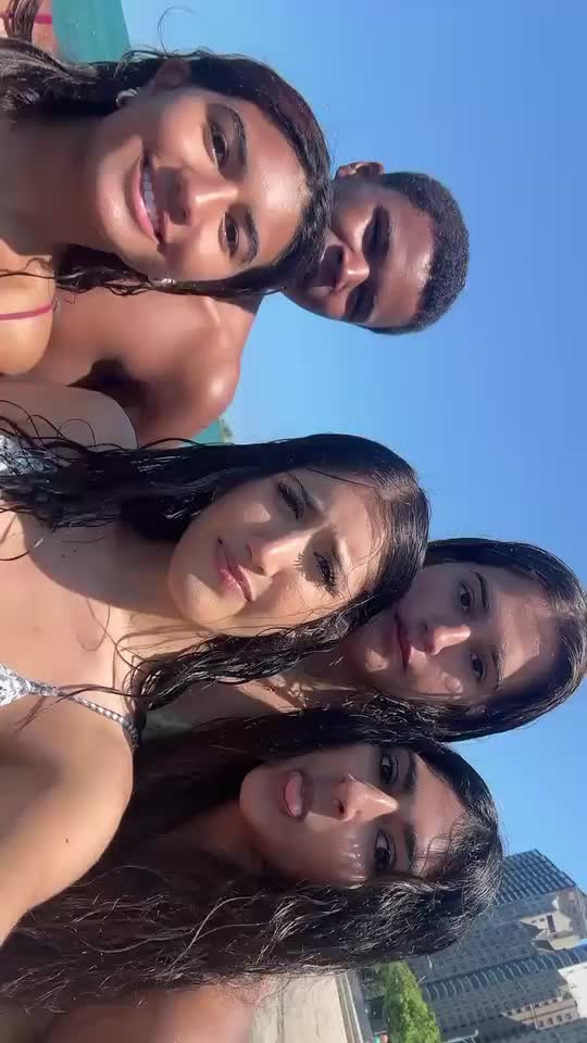 @Syra🥭🌸🌺🍒🧸