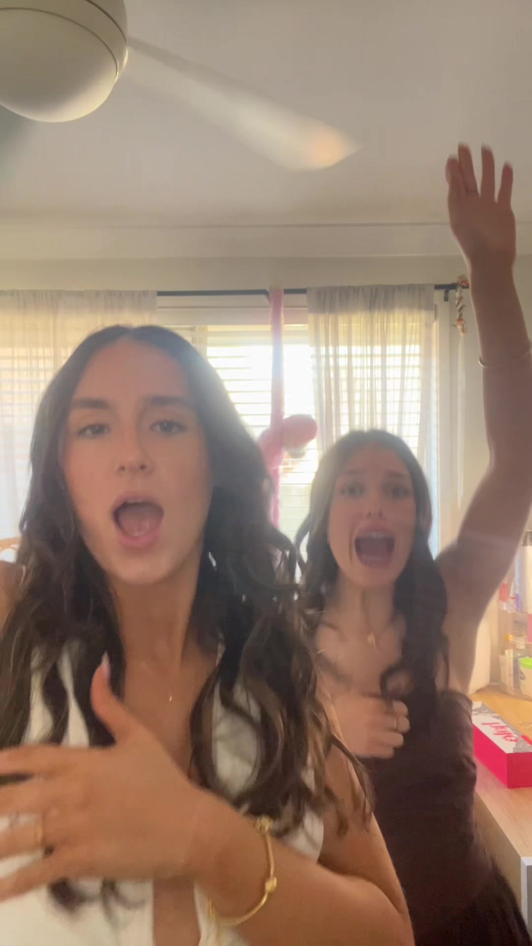 @ellorazorzo