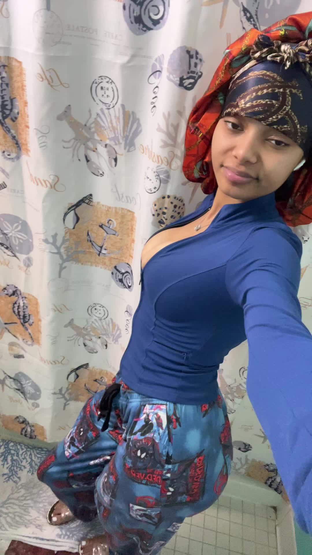 @️